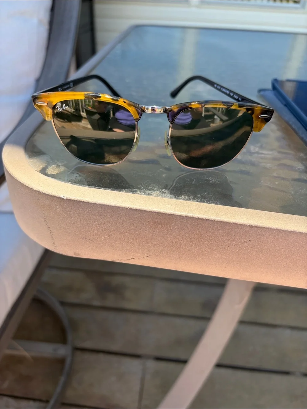 Ray-Ban Clubmaster Sunglasses - Black/Tortoise - Picture 2 of 6